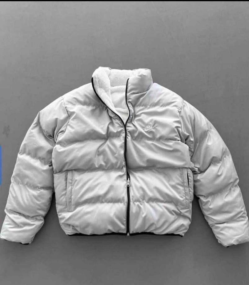 CHAQUETA NIKE DOBLE FACE